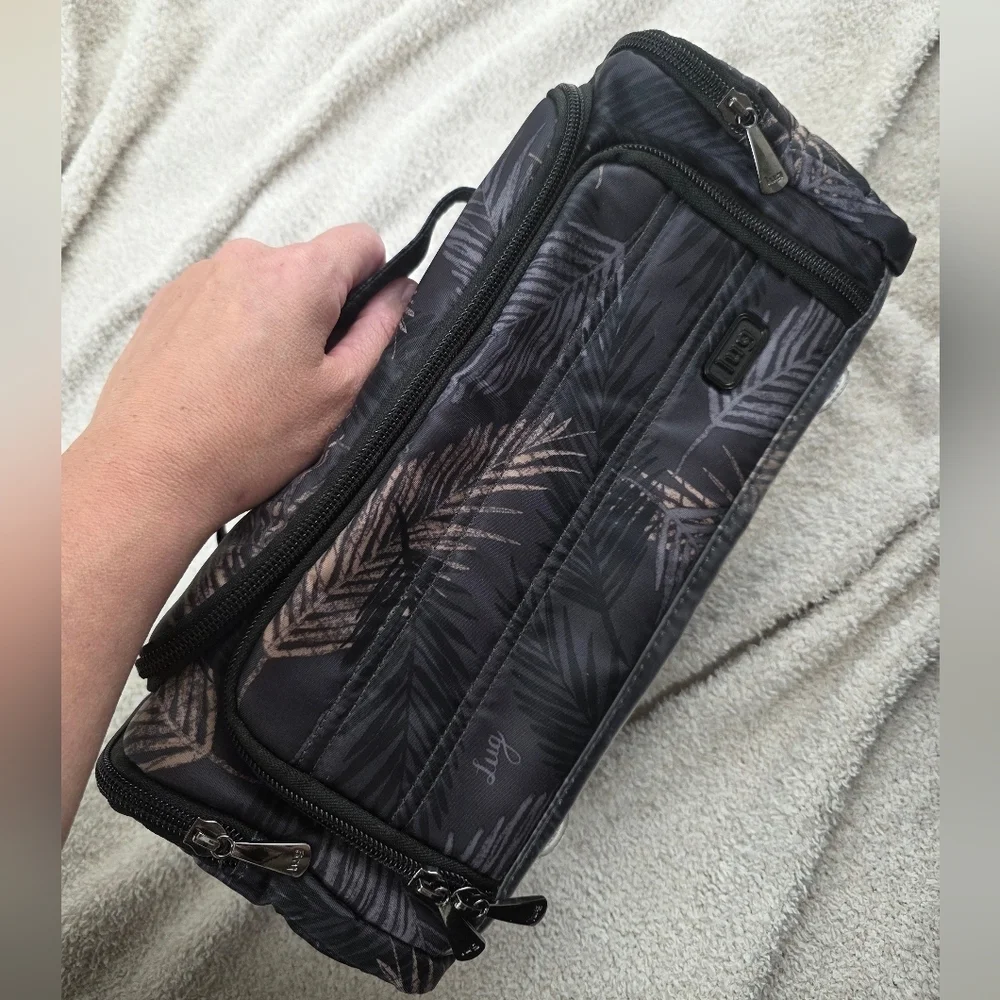Lug Trolley Travel Dopp Kit / Cosmetic Makeup Case - Tropical Fog MENS/WOMENS